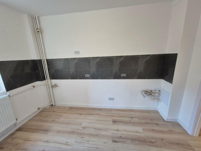 Mosilor / decomandat / et 2 / Metroul Obor 5 minute /